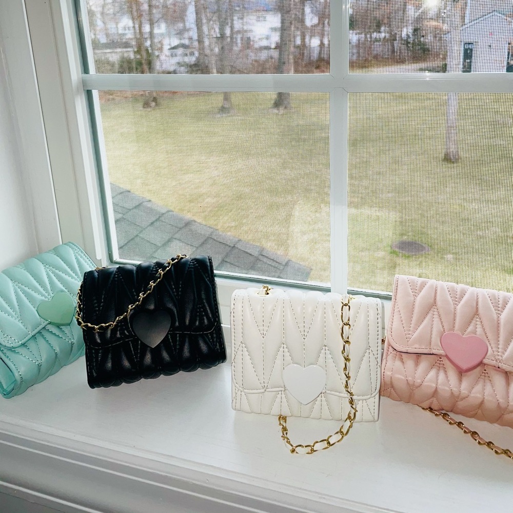Mini crossbody chain purse